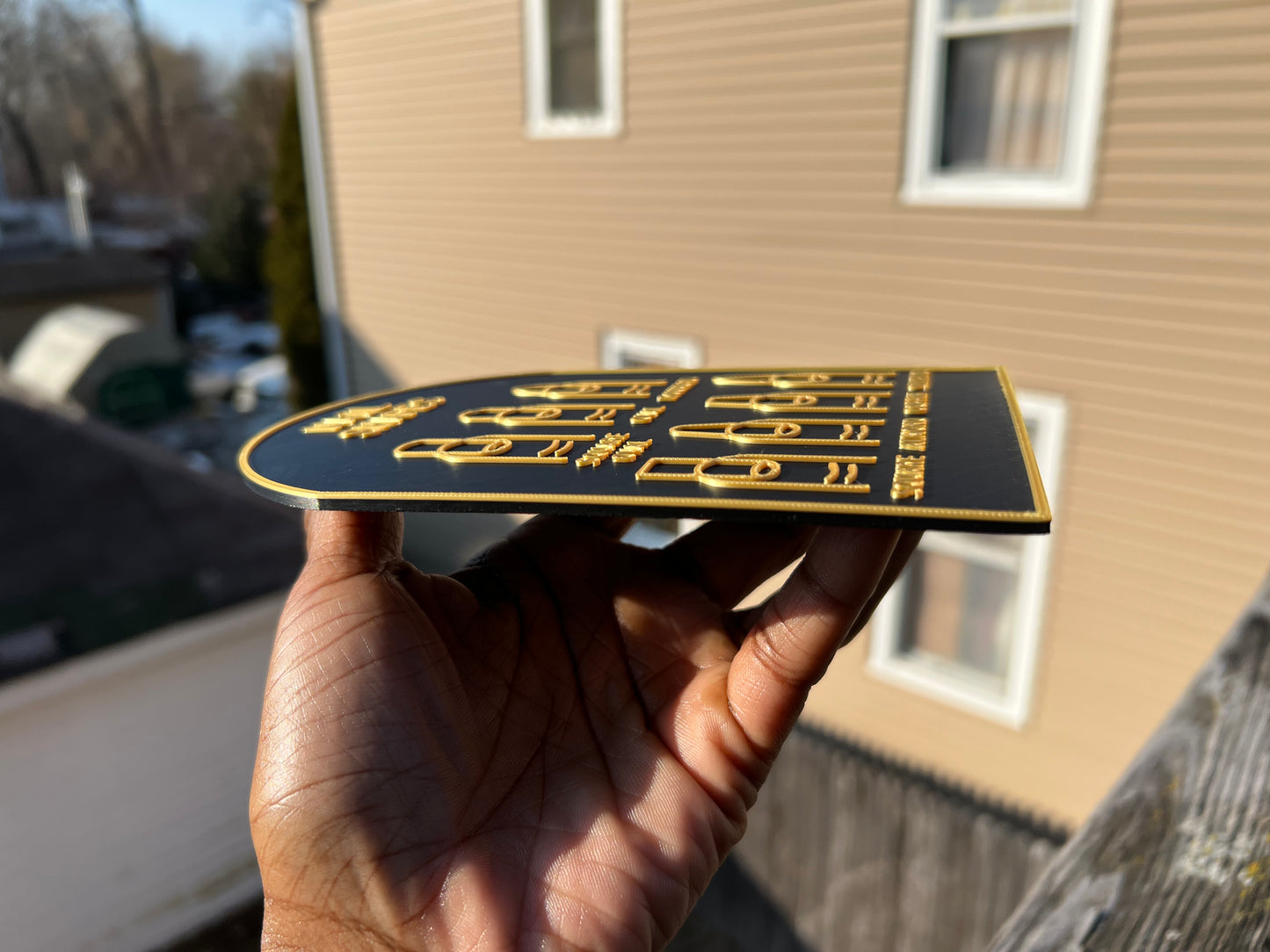 The Luxe Nail Suite Set
Custom Logo Plaque + Nail Shapes Consultation Board